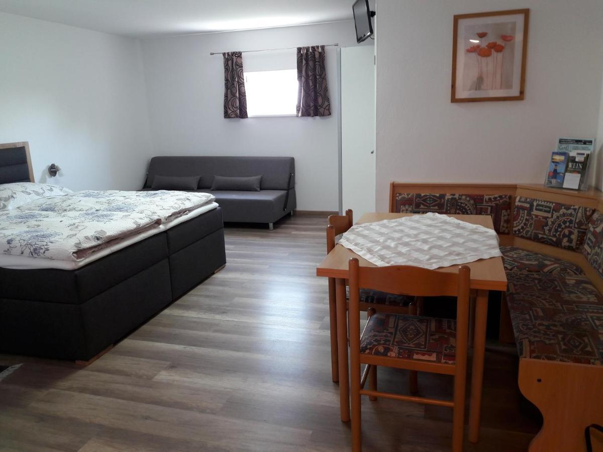 Ferienwohnung Schwarzbauer Illmitz Exterior foto